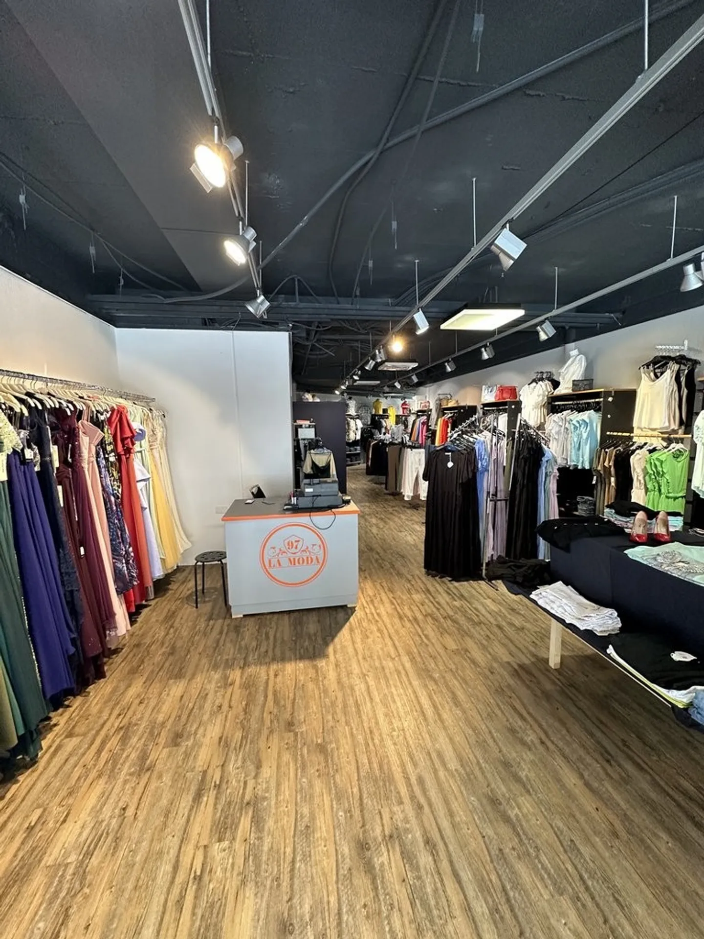 Votre nouveau local commercial à Wil ! - Photo 2 sur 8