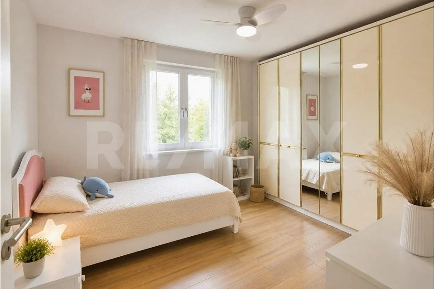 Découvrez une maison jumelée charmante et familiale - également possible en tant que bien d'investissement ! - Photo 7 sur 13