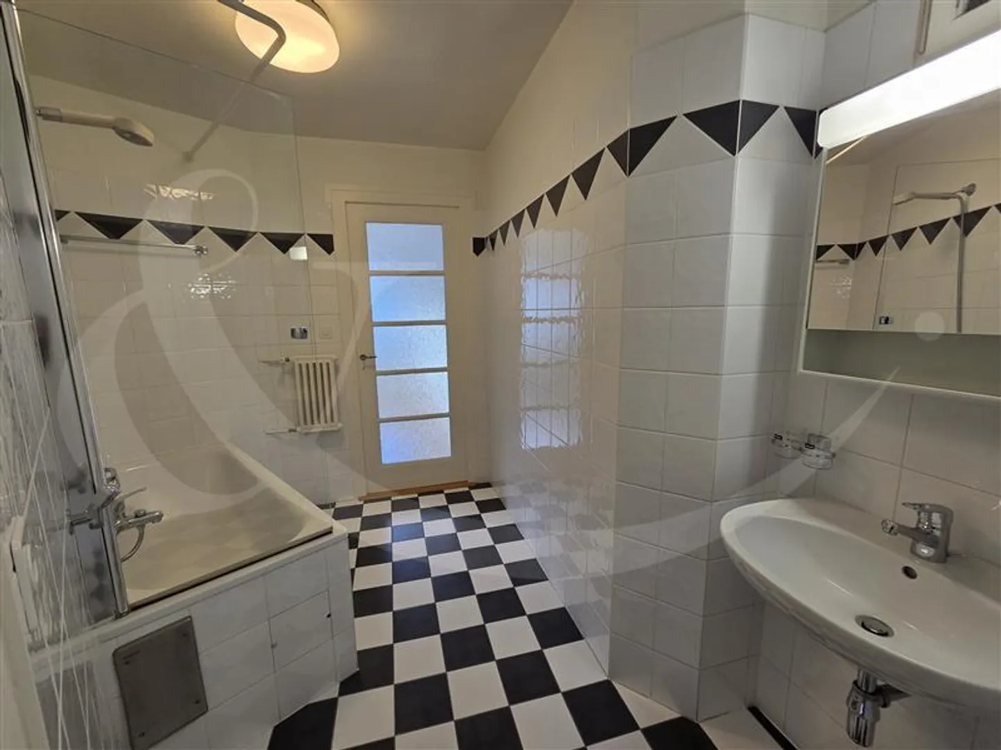 Rue Micheli-Du-Crest 6, Appartamento di 4,5 locali - Foto 2 di 8