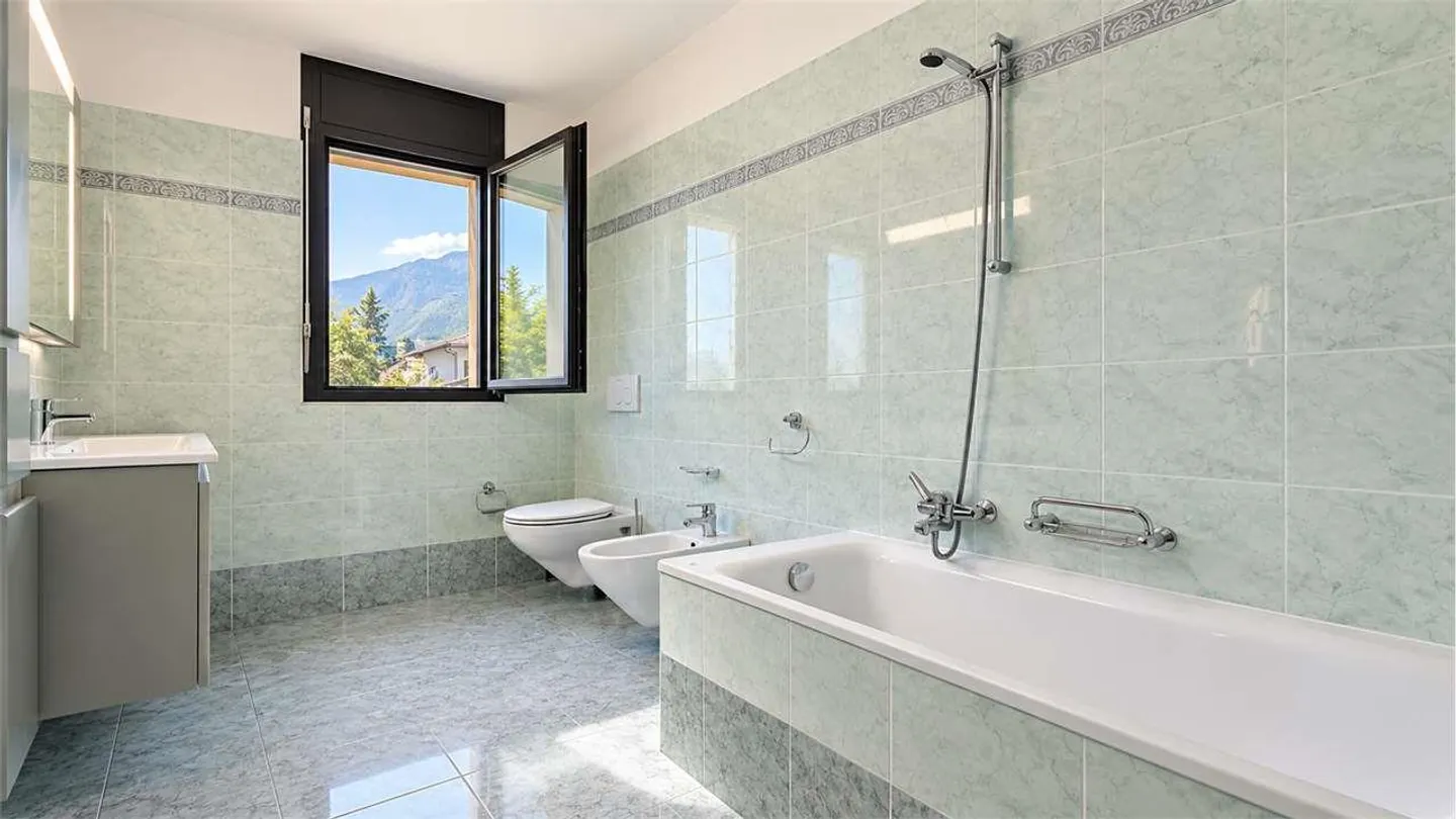 Casa plurifamiliare con comfort - Foto 10 di 13
