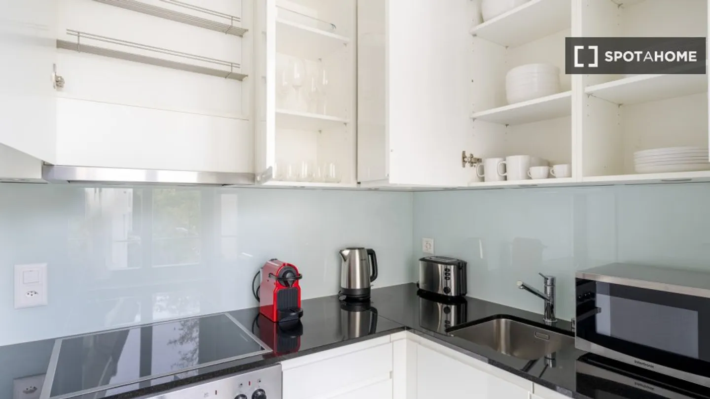 Discover, visit and rent your new home online with full confidence. - Photo 6 of 17