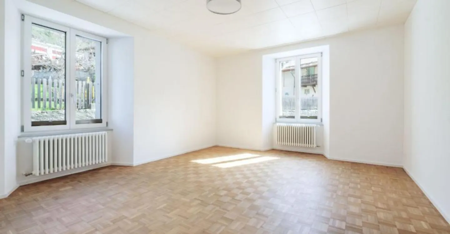 Charming, renovated 4.5-room old apartment with beautiful garden - Photo 5 of 12
