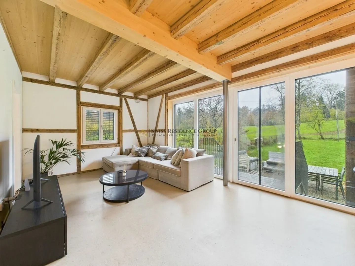 Ein Zuhause zum Aufatmen - Familienidylle am Käferberg in Zürich-Höngg - Foto 2 von 18