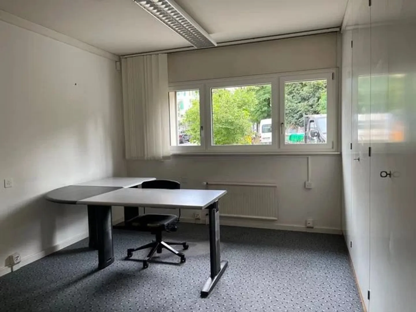 Local commercial d'env. 150.30 m2 au 1er étage - Photo 4 sur 5