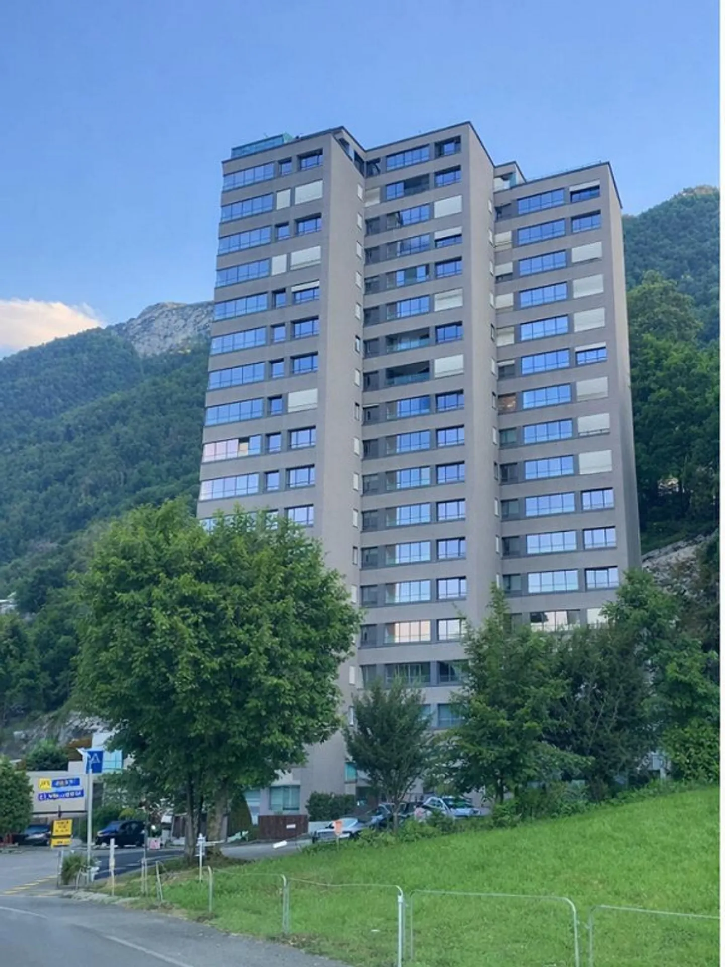 Appartamento 4.5 stanze con vista da sogno - Foto 1 di 7