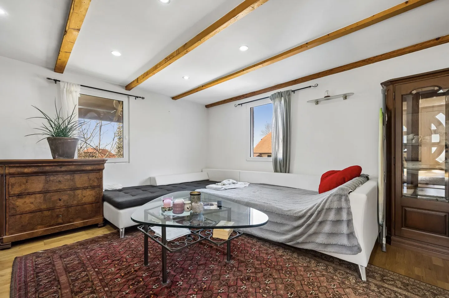 Einfamilienhaus mit zwei Wohneinheiten und vielseitigem Nutzungspotenzial - Photo 8 of 13