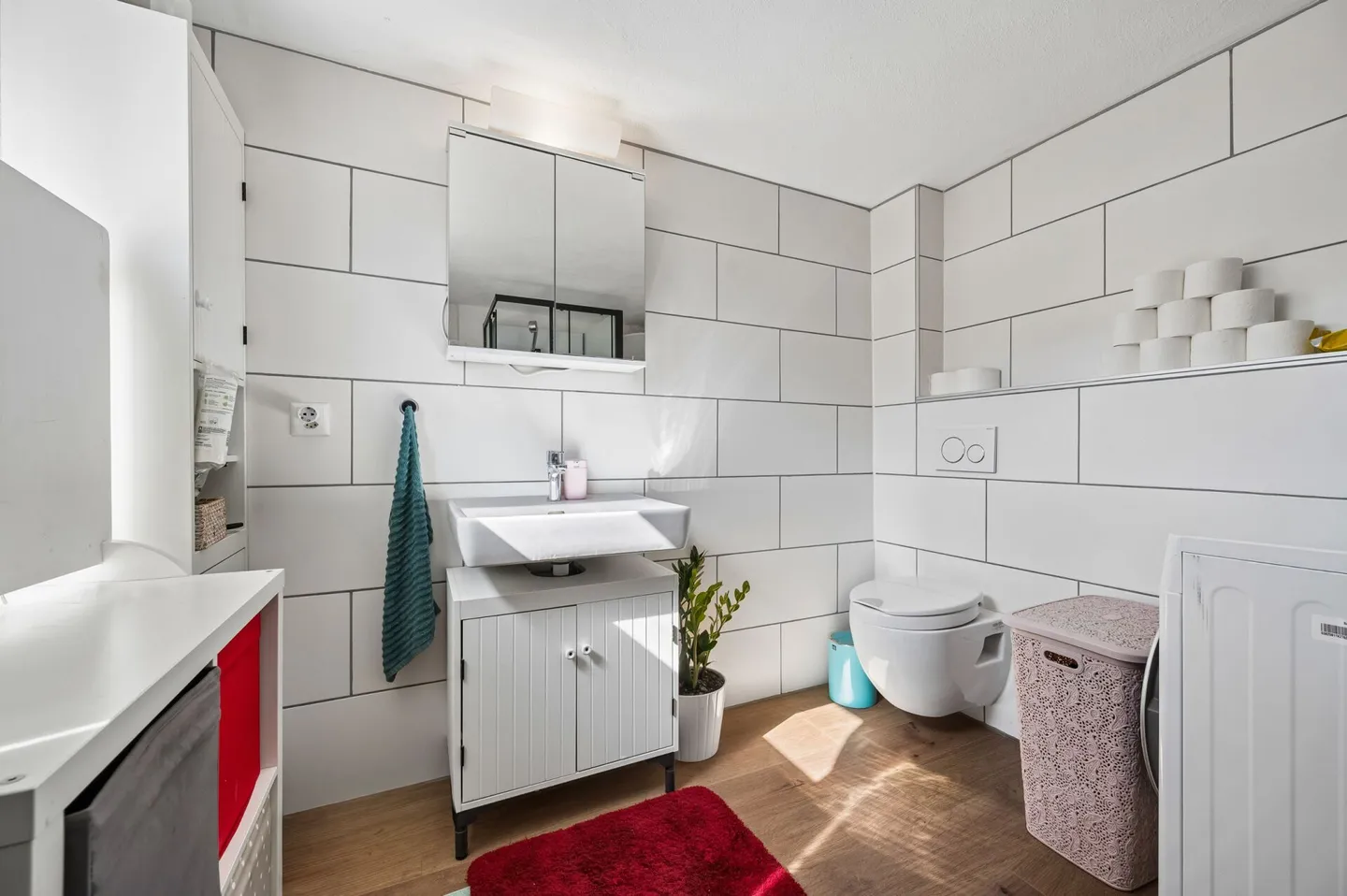 Einfamilienhaus mit zwei Wohneinheiten und vielseitigem Nutzungspotenzial - Photo 9 of 13