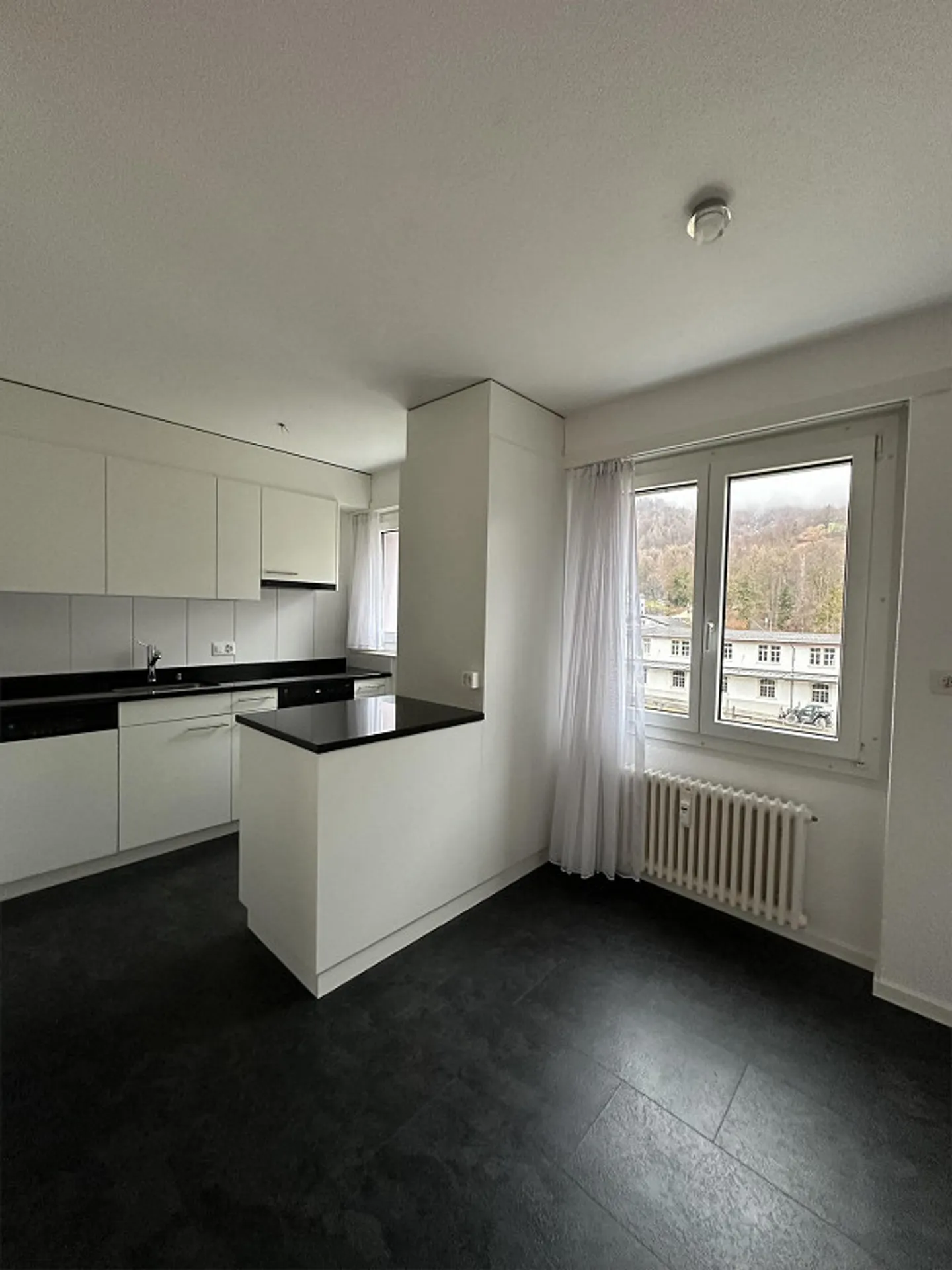 Charmante 3.5 Zimmer Wohnung - Foto 5 von 14