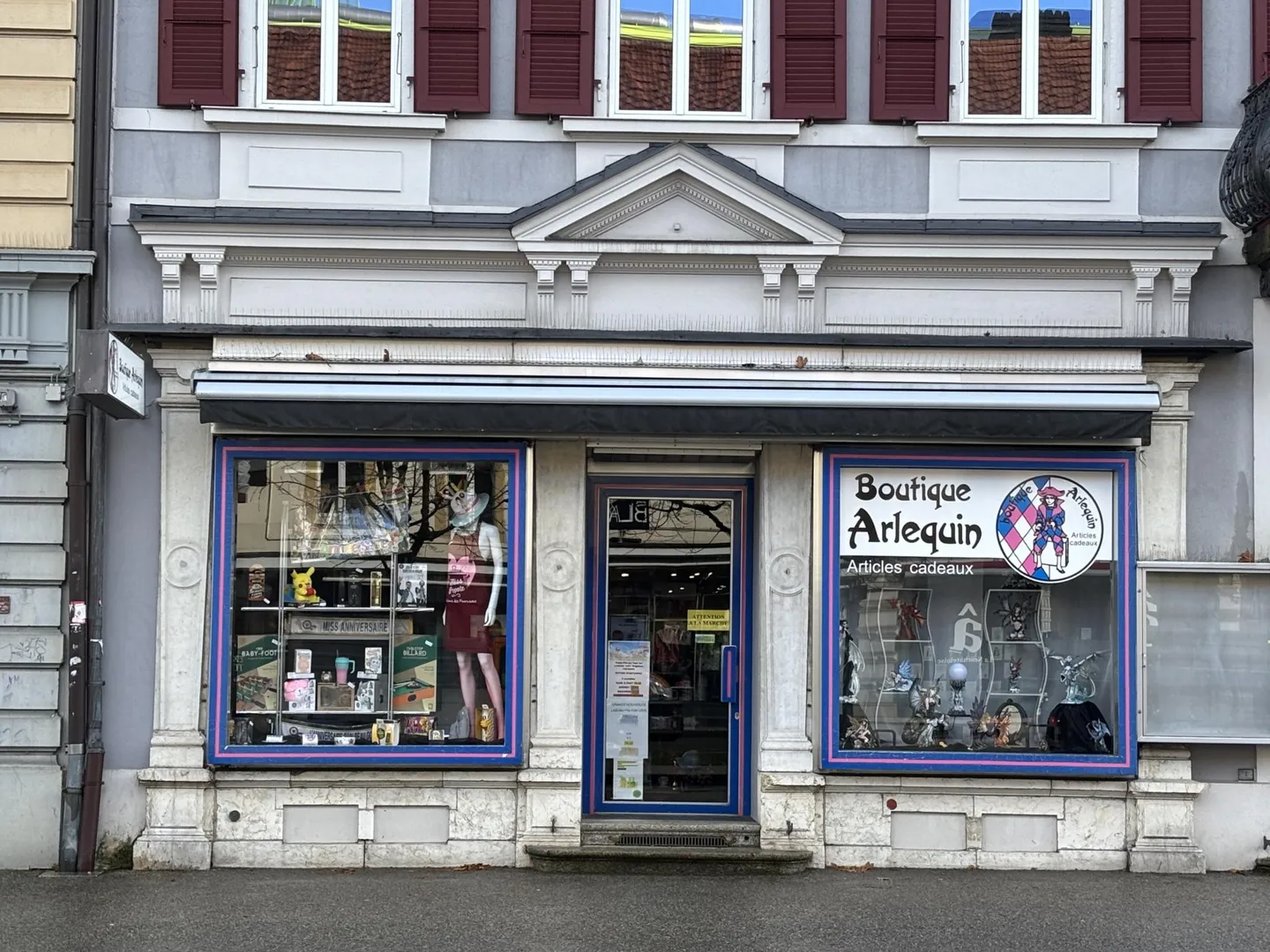 Shop for rent - Photo 2 of 8