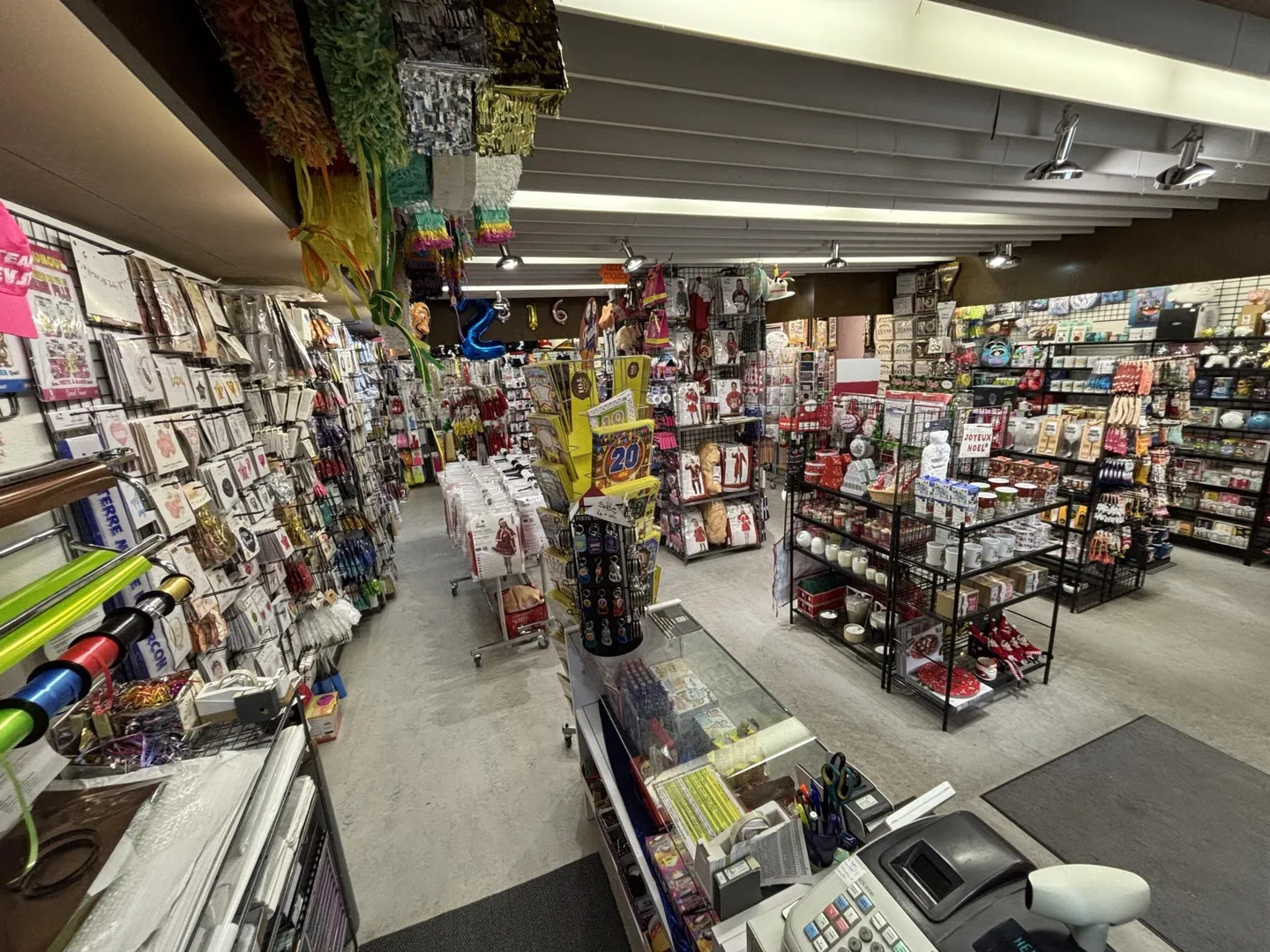 Shop for rent - Photo 4 of 8