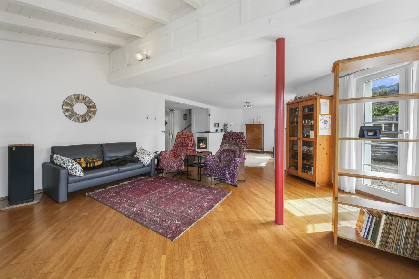 Maison de coin familiale, située au centre et au calme, avec beaucoup d'espace et une réserve de construction - Photo 20 sur 66