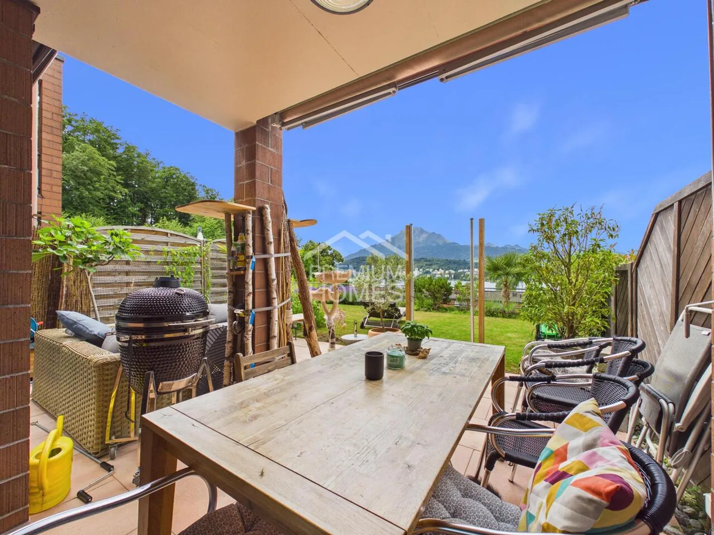Incantevole Casa Familiare con Vista Lago - Foto 11 di 13