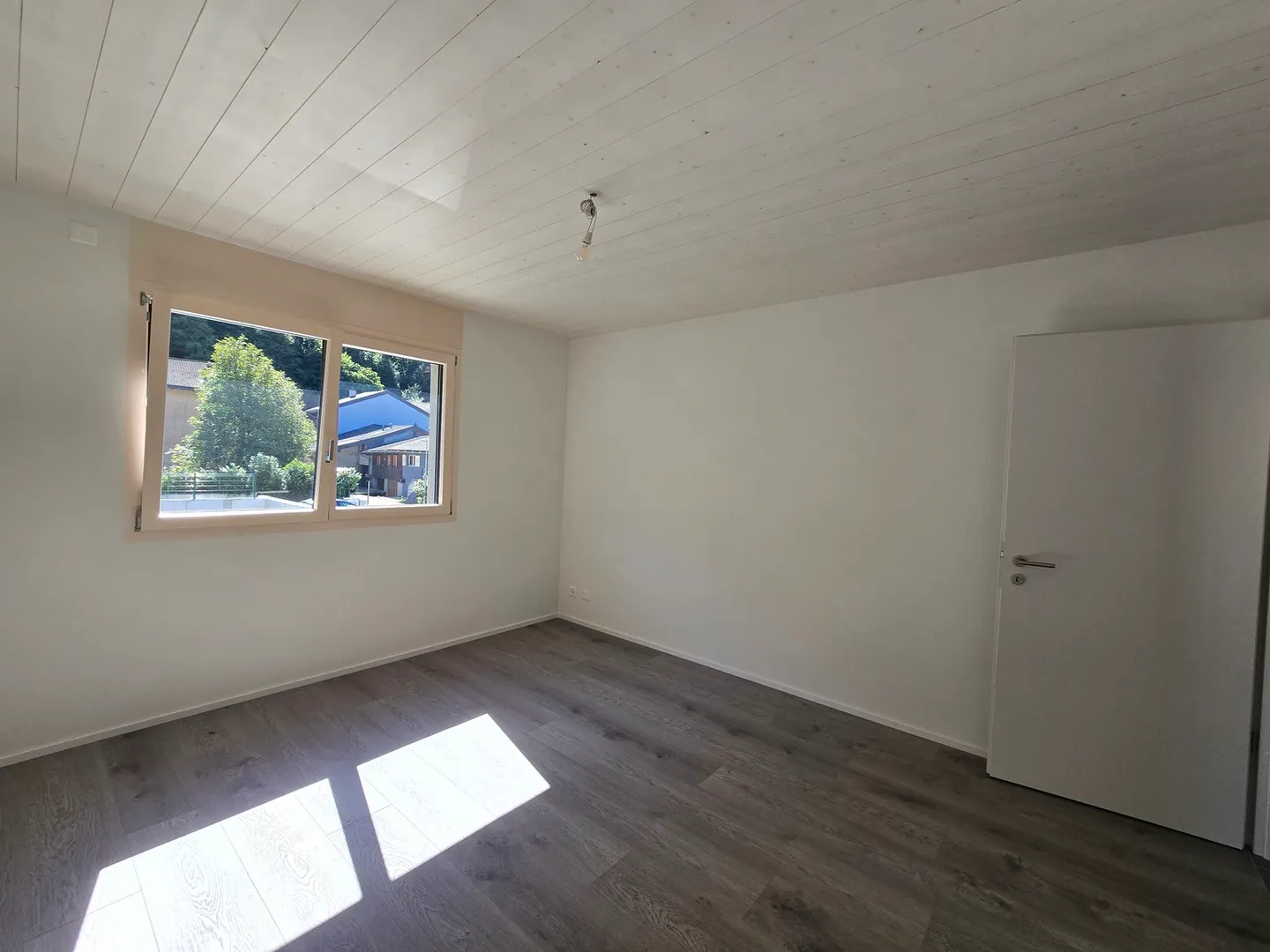 New Row House / 199 m2 and 847 m3 / Martigny / Ref. 10242565 - Photo 10 of 13