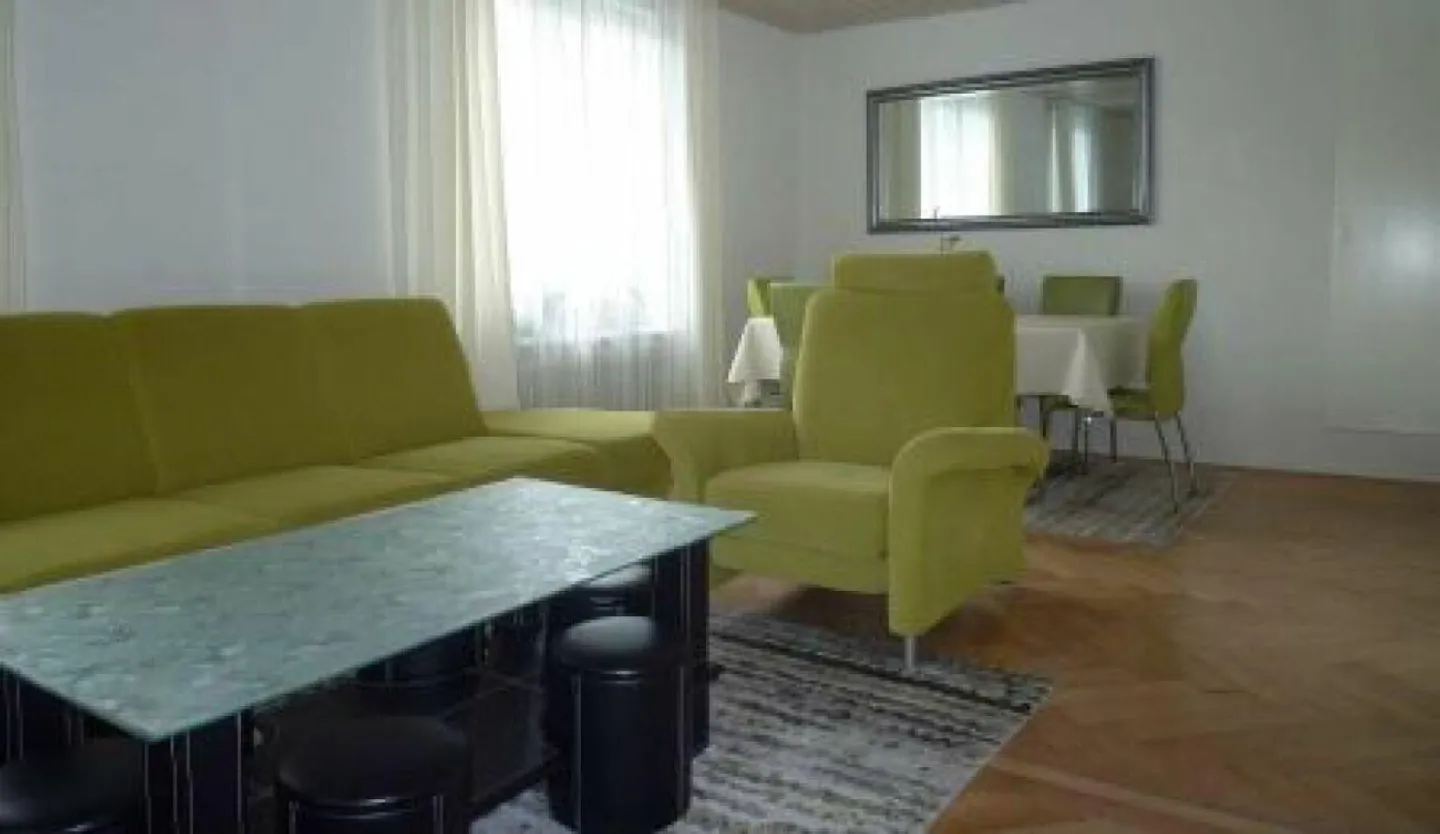 Ampia casa multigenerazionale con tradizione ed eleganza vicino al lago - Foto 14 di 16