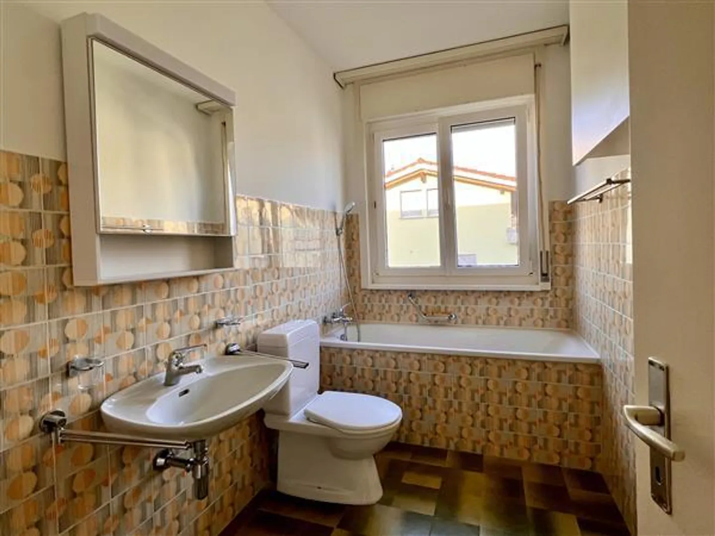 Helle 4.5-Zimmer-Wohnung - Foto 8 von 9