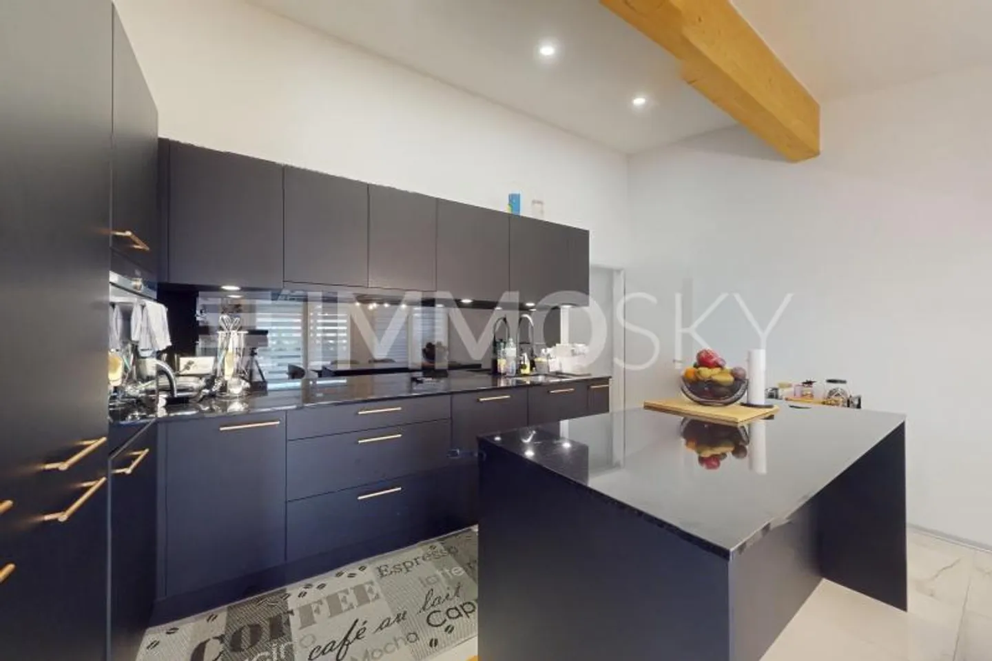 A unique view from your living room and a strategic location! - Photo 4 of 10