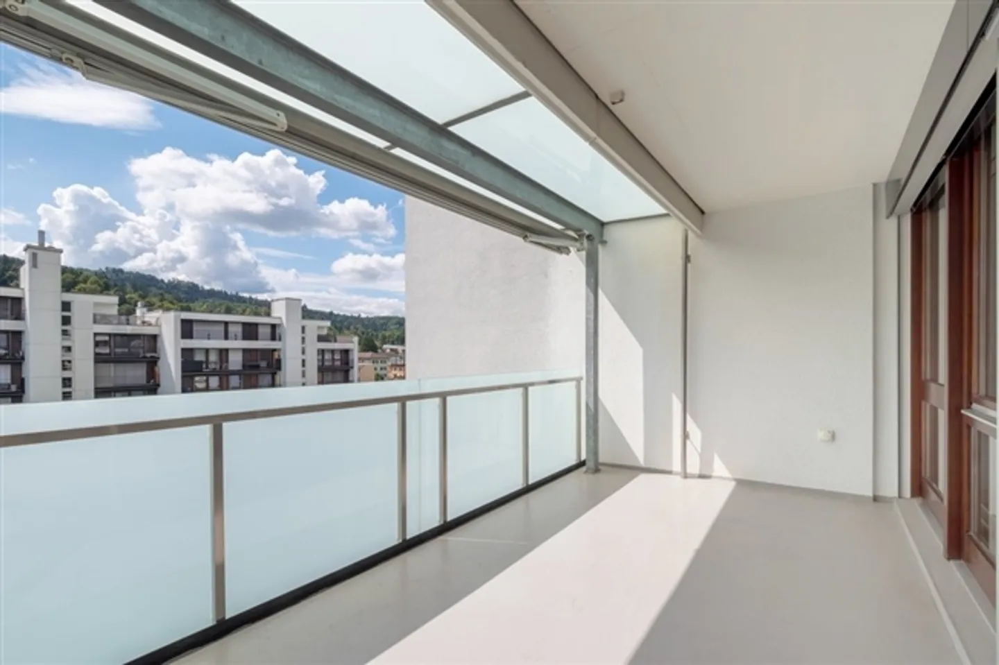 Your new home with style - Photo 8 of 10