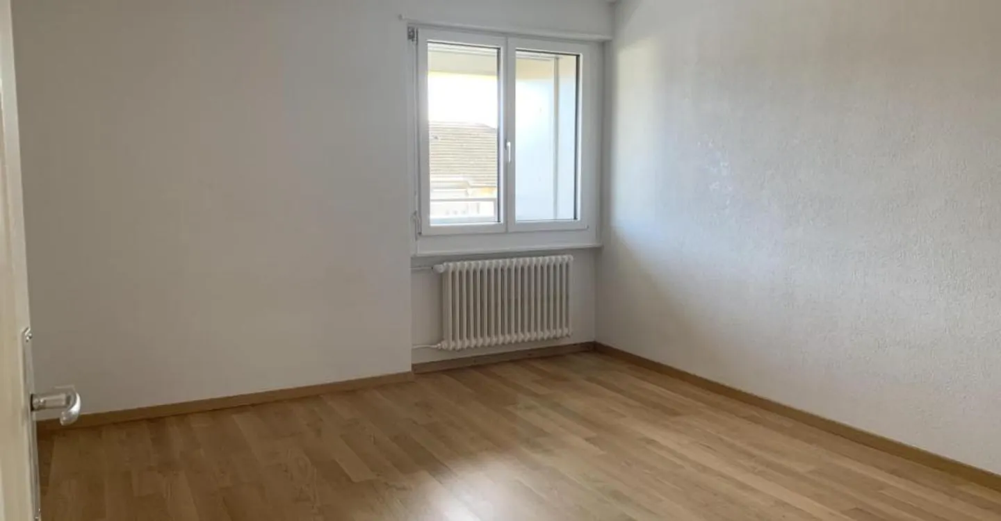 Charmant appartement 3 pièces - Photo 3 sur 8