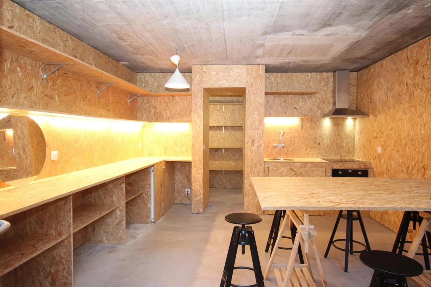 Atelier Incantevole con Cortile Privato - Foto 1 di 5