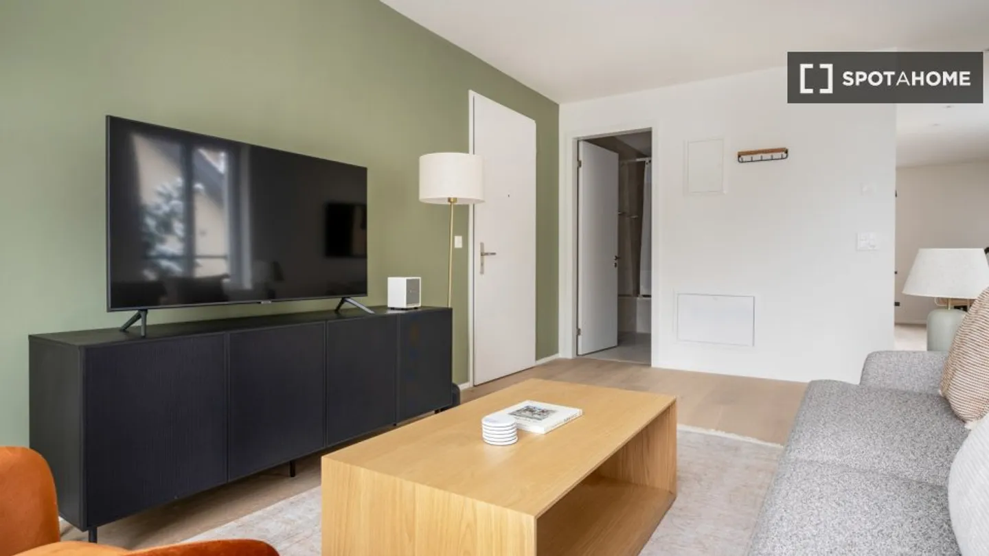 Wohnung mieten - Foto 2 von 9