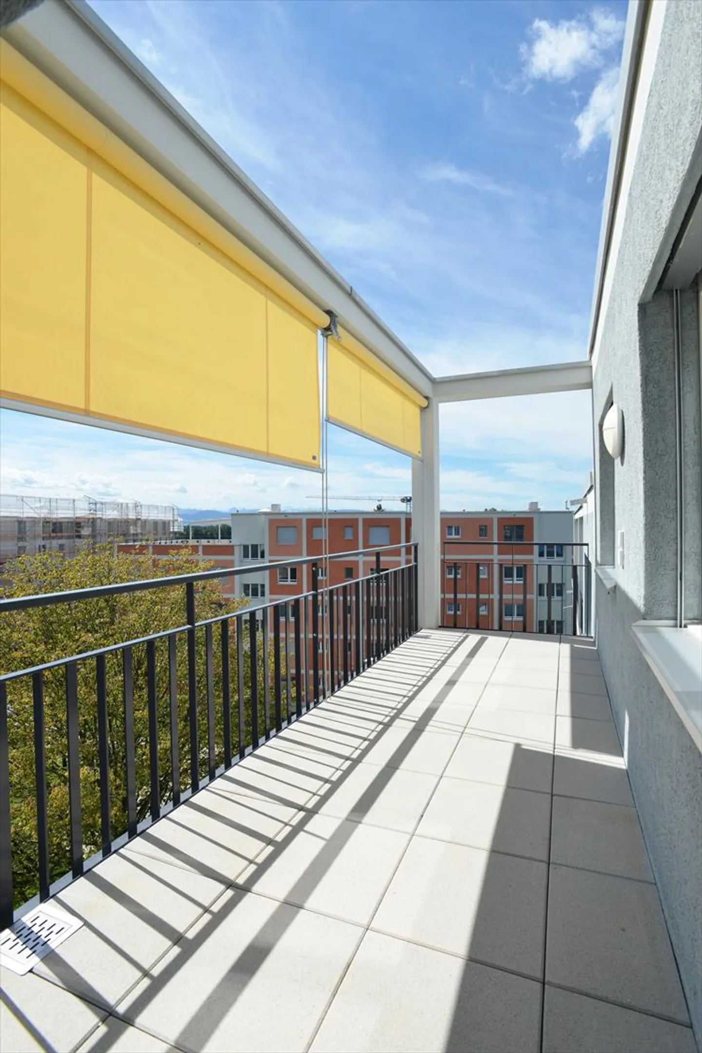 Attico con grande terrazza - Foto 9 di 9