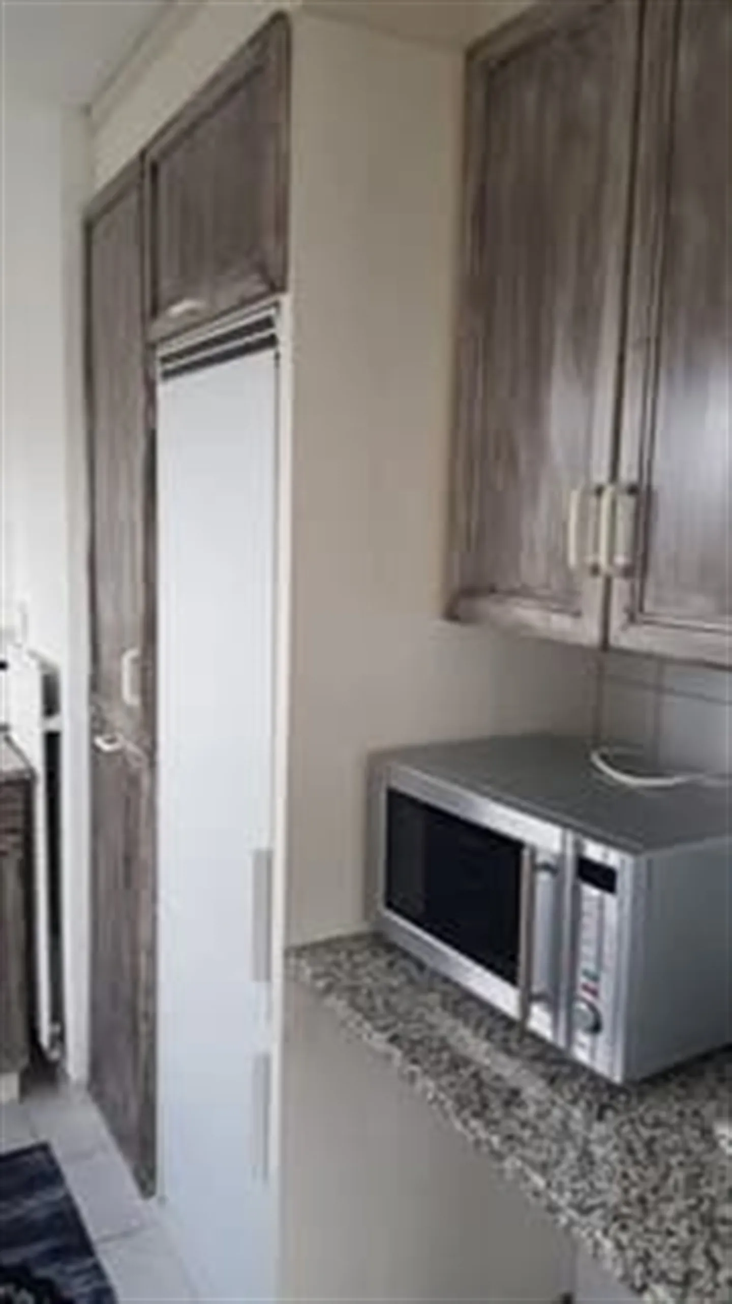 Appartamento moderno e luminoso con 2,5 stanze, completamente arredato, posizione privilegiata, Adliswil - Foto 13 di 13