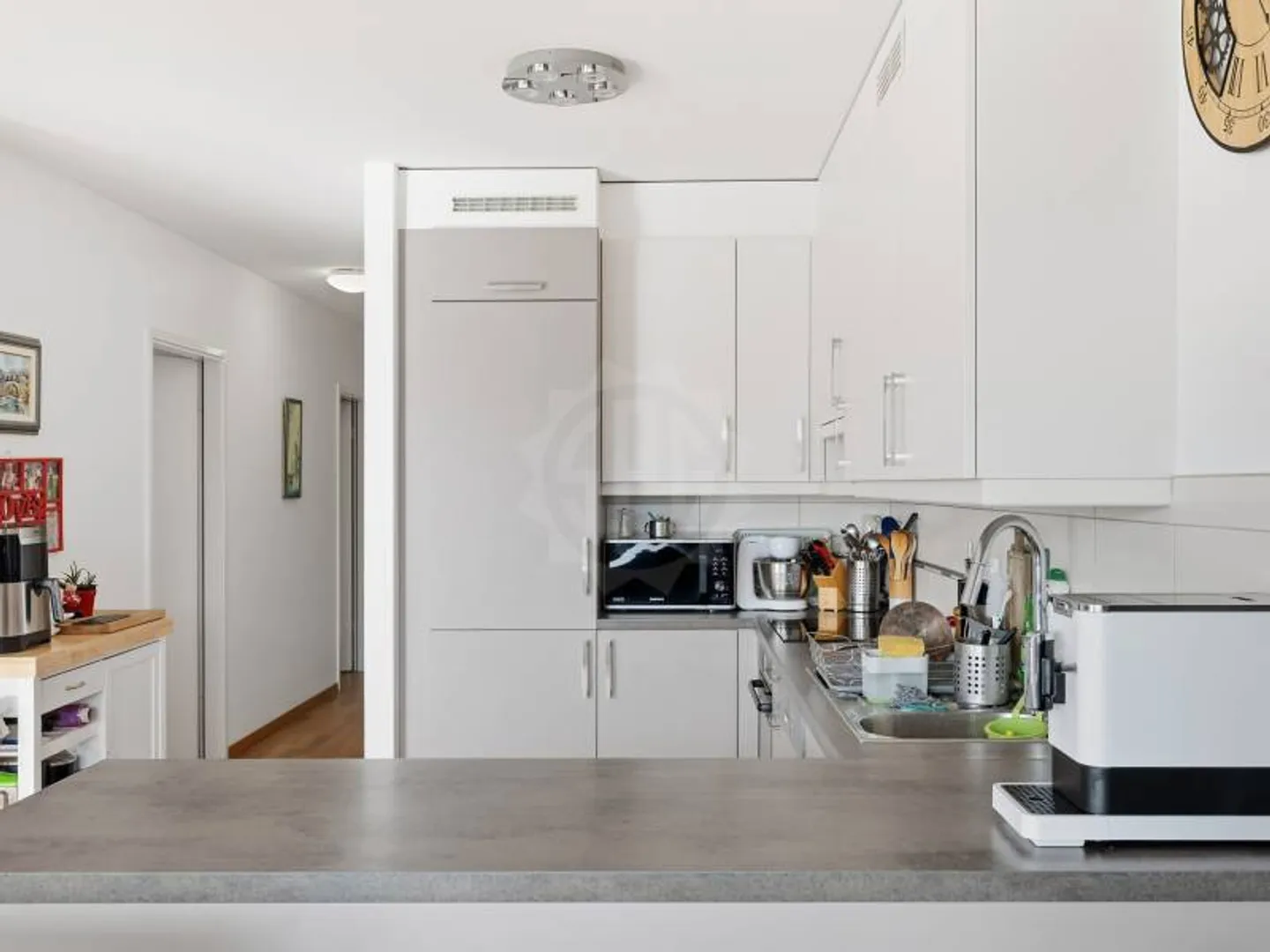 Appartement Charmant avec Vue sur le Rhône - Photo 3 sur 12