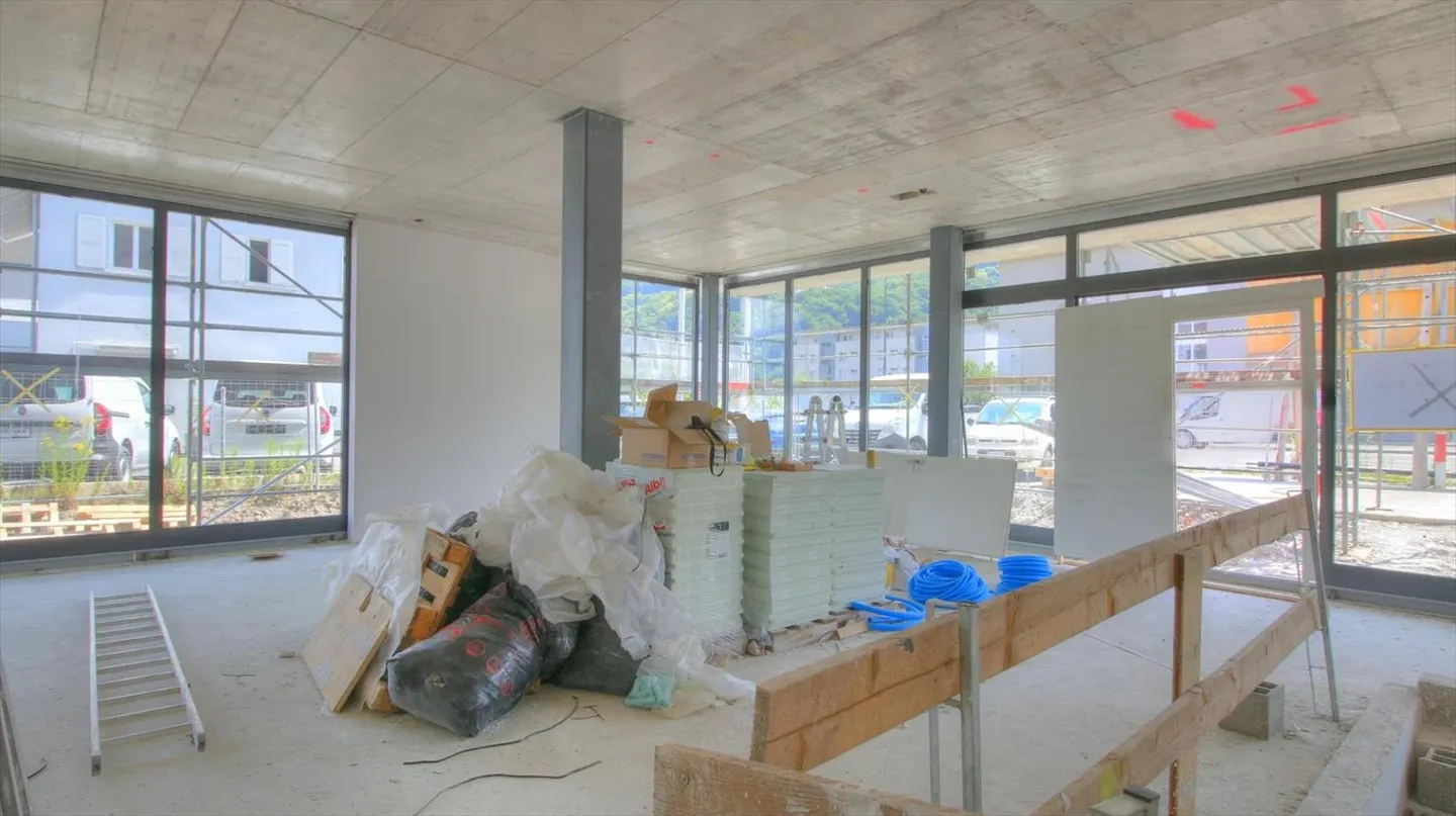 Lokal Gewerbe neu ideal in Monthey gelegen - Foto 13 von 13
