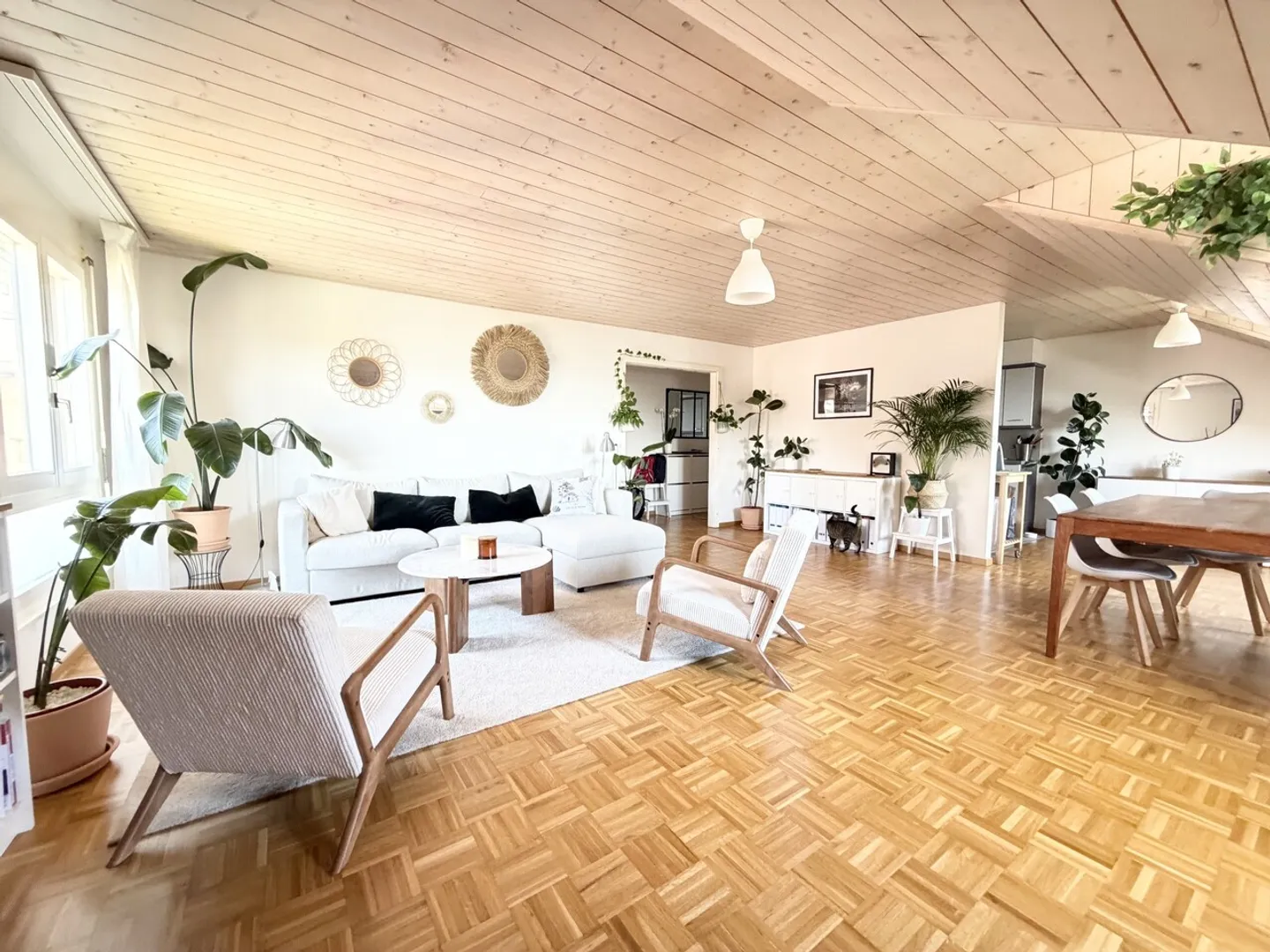 Appartement avec 3,5 pièces et 103 m2 avec vue dégagée - Photo 1 sur 13