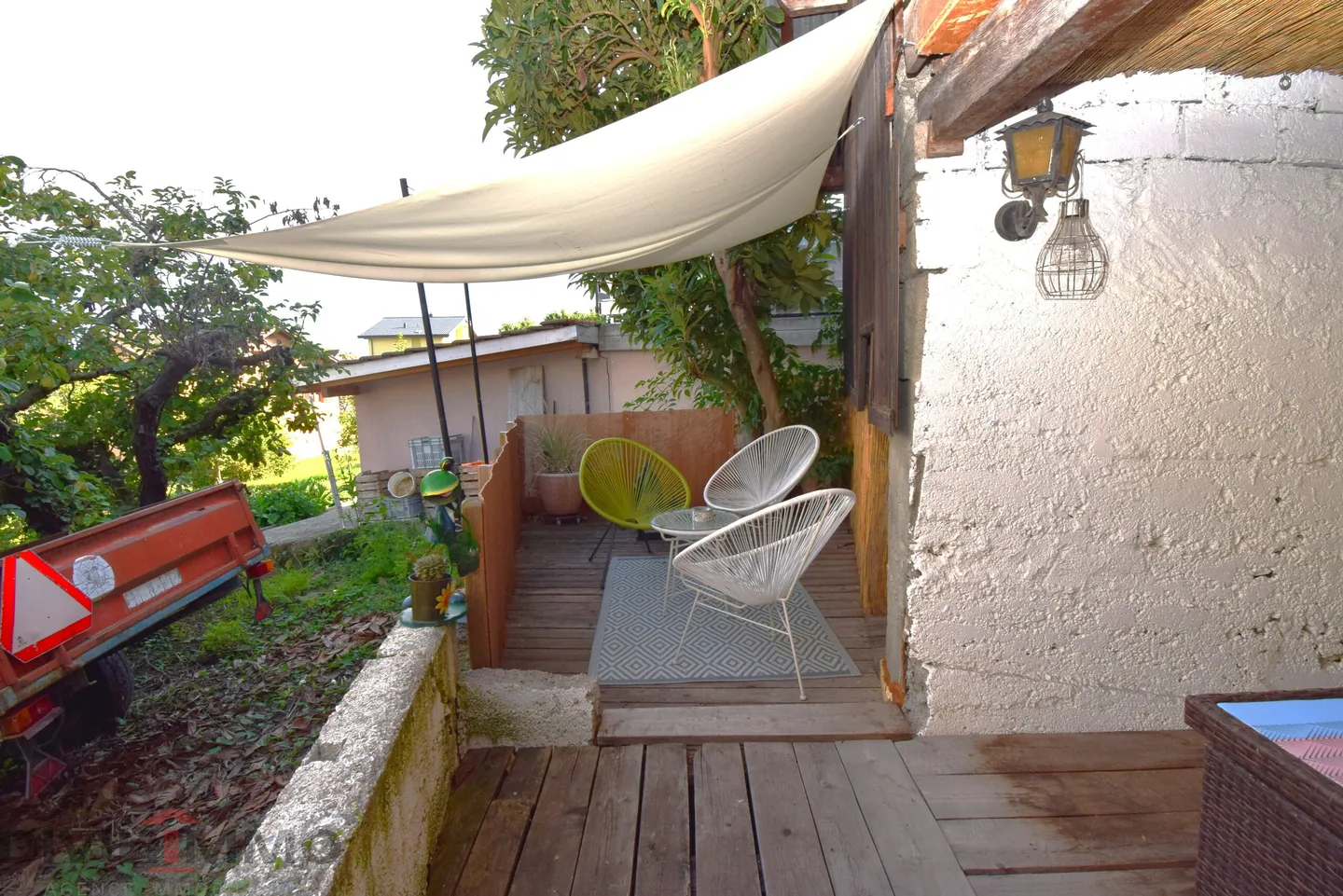 Charming barn with garden, garage box and parking space - Photo 1 of 3