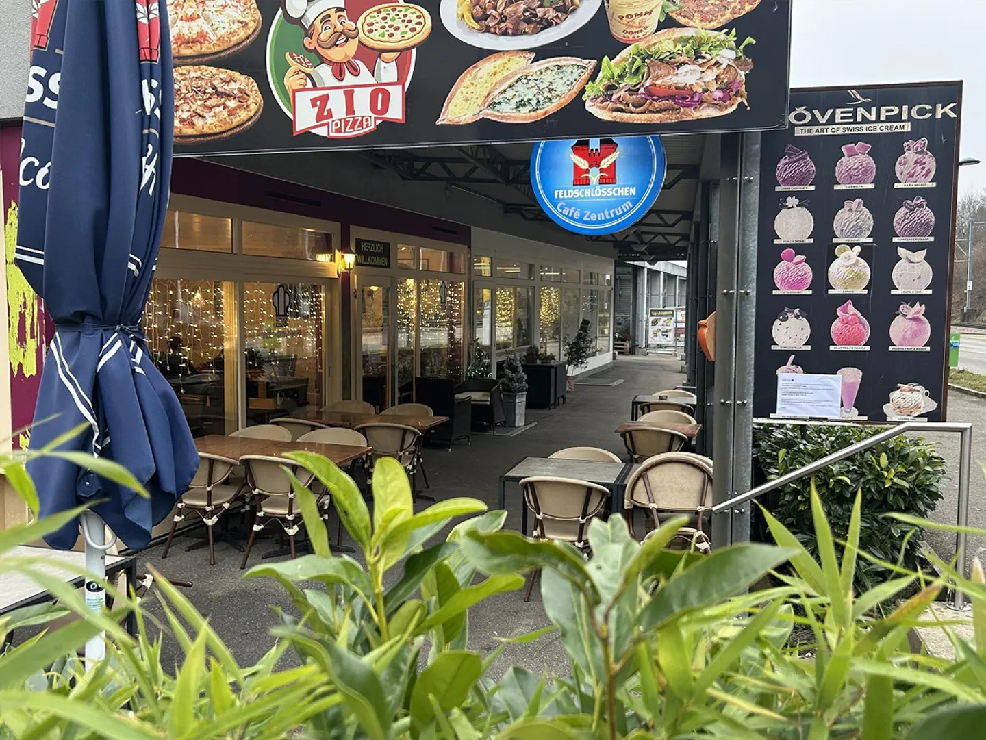 Café / Restaurant in a good location - Photo 2 of 4