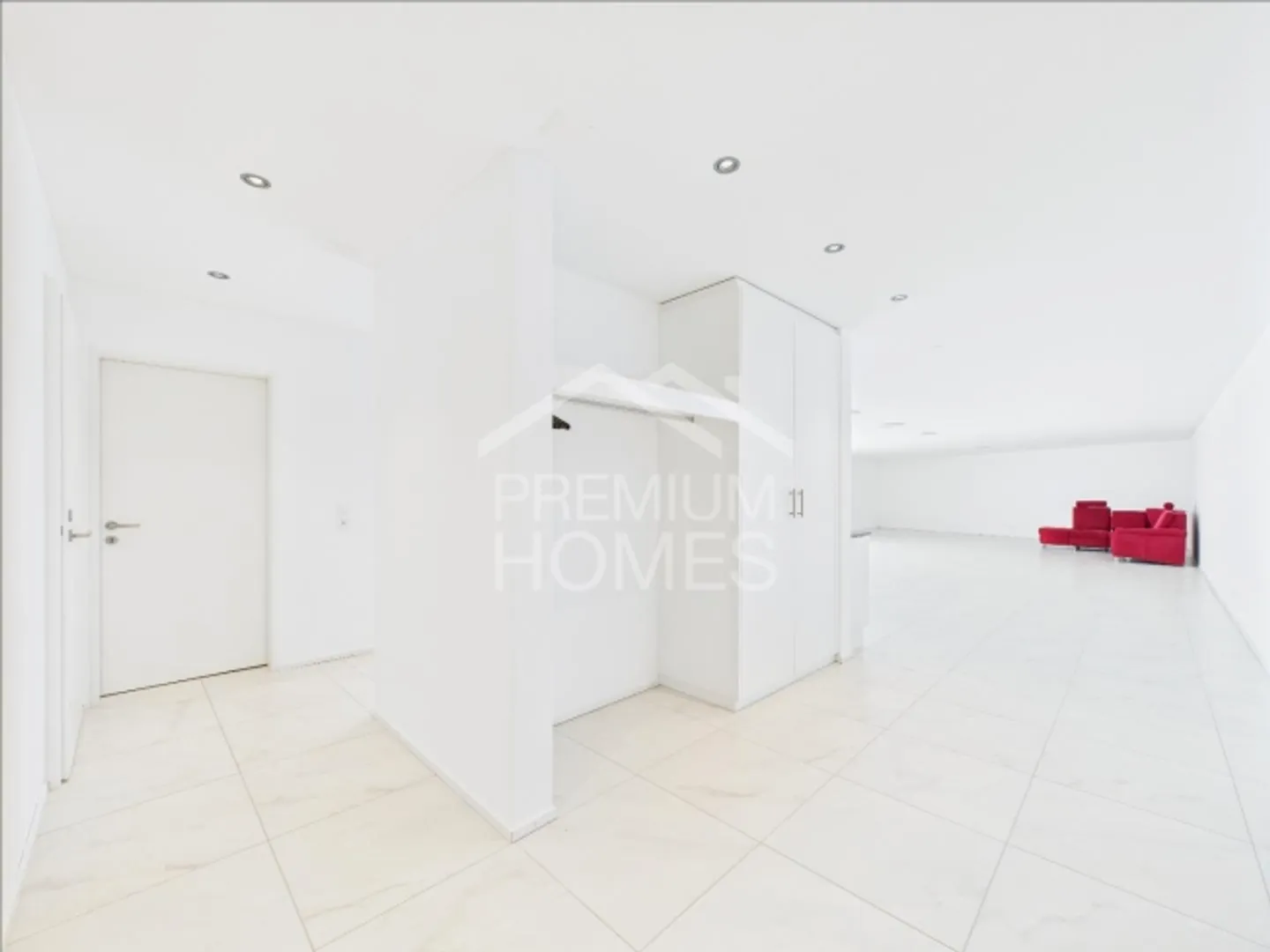 SPACE FOR PEOPLE WITH IDEAS - Photo 2 of 4