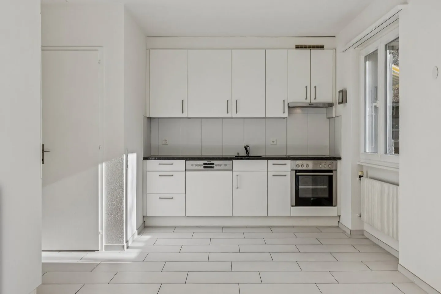 Apartment for rent - Photo 6 of 8