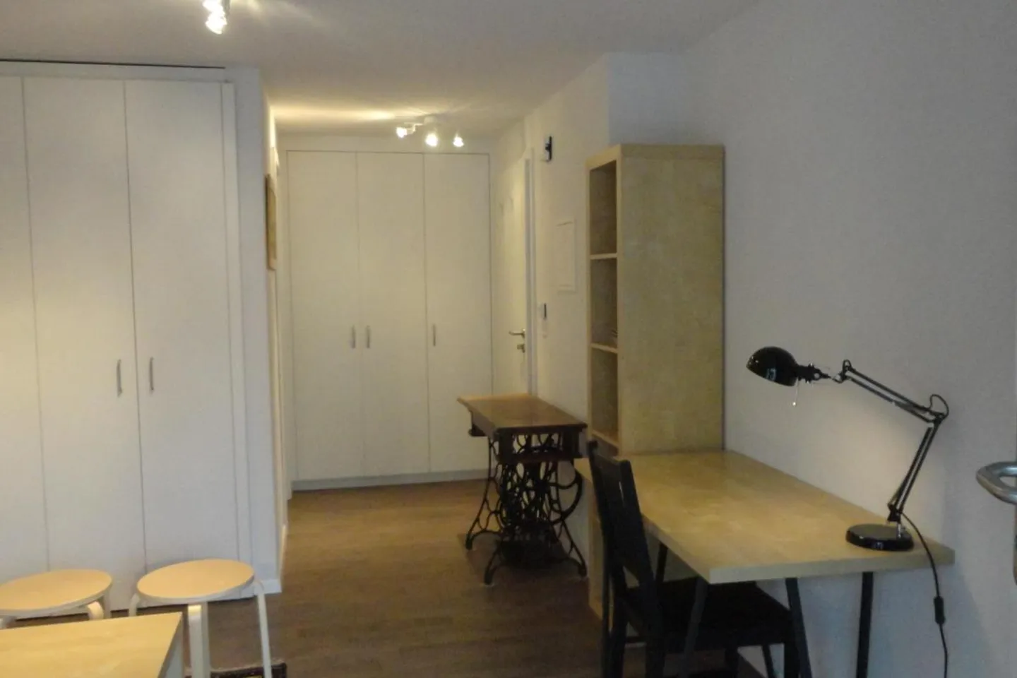 Furnished 1.5 room apartment - Photo 2 of 2