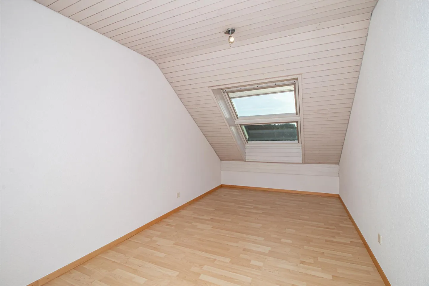 Gemütliche 3-Zimmer-Dachwohnung - Foto 6 von 8