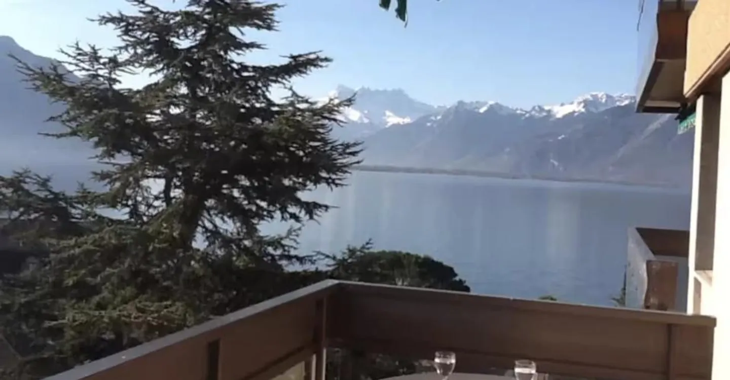 Wunderschöne möblierte Wohnung am Wasser, im Zentrum von Montreux - Foto 10 von 12