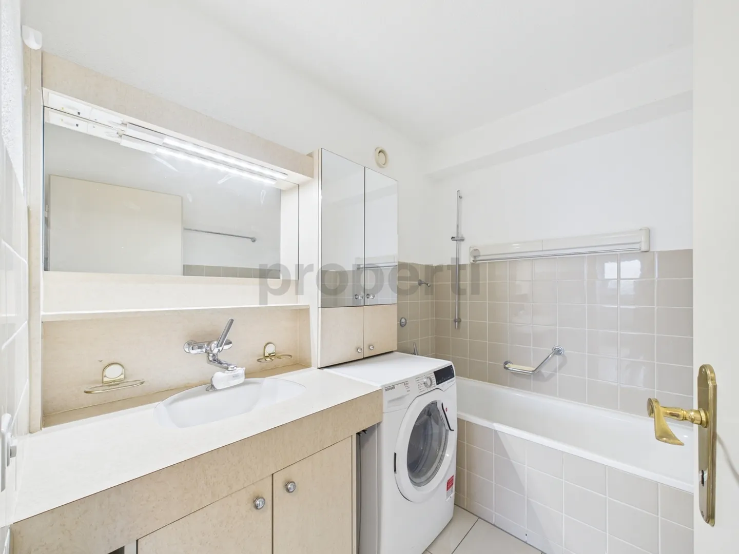 Attractive 3.5-room apartment in Solothurn with a view of Weissenstein - Photo 9 of 13