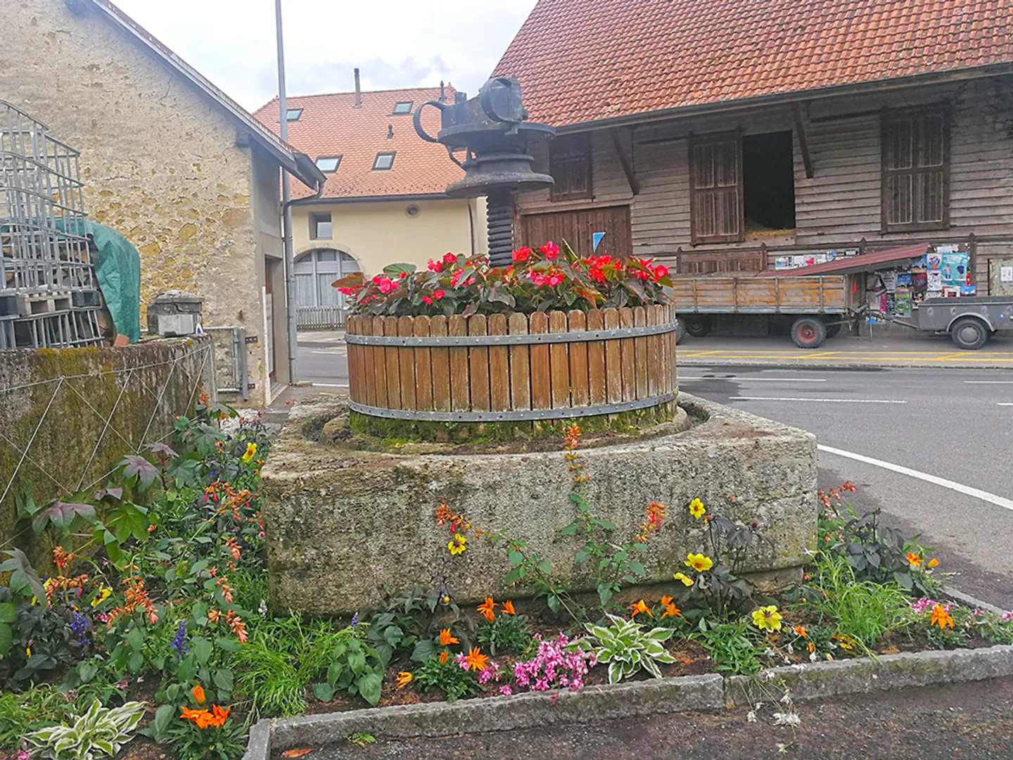 6-Zimmer-Haus - Foto 4 von 4