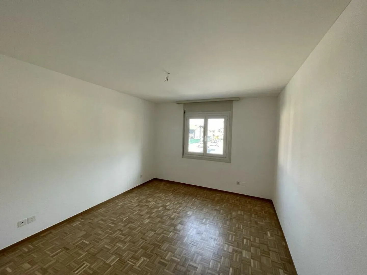 3.5-ZIMMER-WOHNUNG IN EINEM RUHIGEN WOHNHAUS - Foto 5 von 10