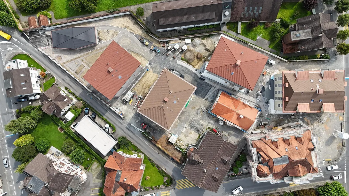 Ultima possibilità: In mezzo al villaggio con giardino e privacy - Foto 3 di 8