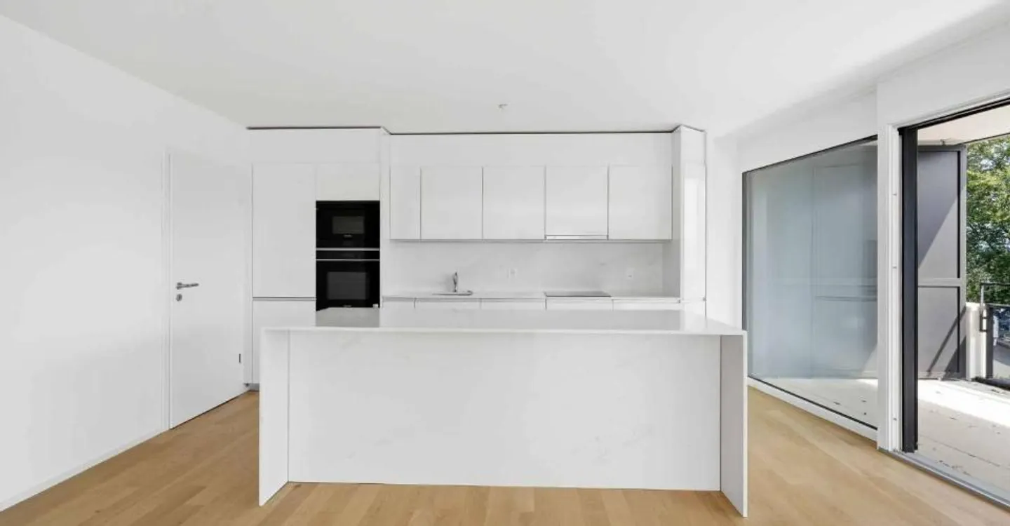 Appartement de Luxe avec Vue sur le Lac - Photo 2 sur 8