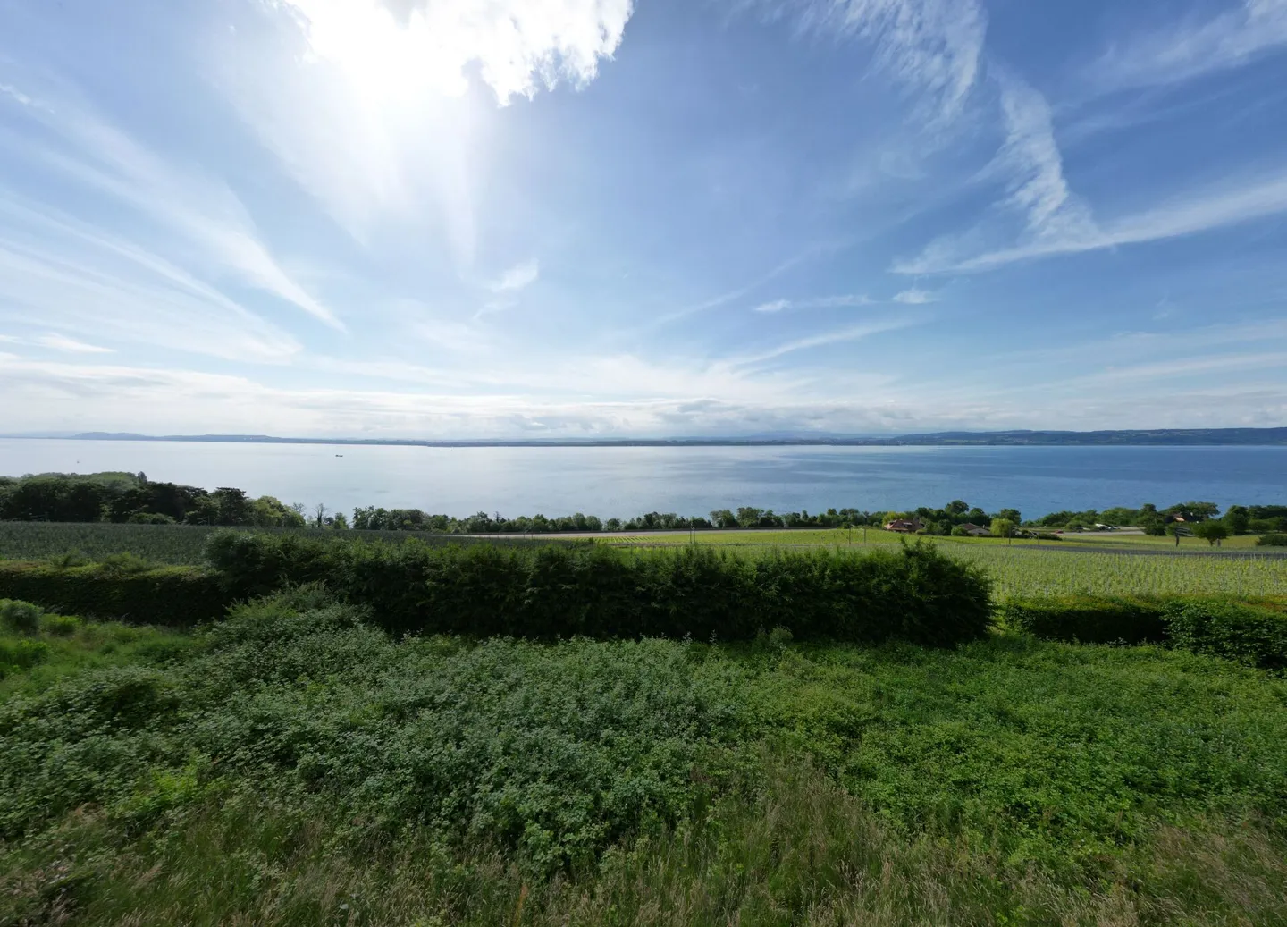 Terrain exceptionnel à la Grande Béroche - 2310m2 d'opportunités à saisir - Photo 1 sur 3