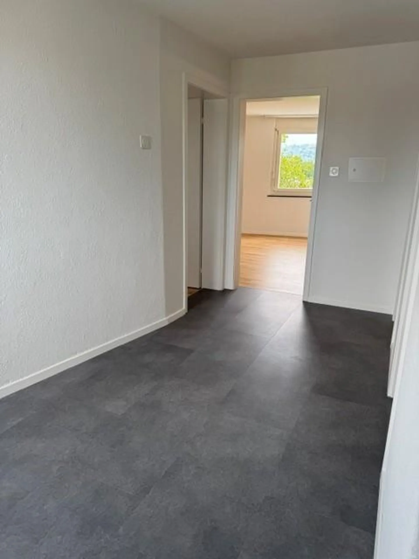 Charmante Wohnung mit Aussicht - Foto 2 von 6