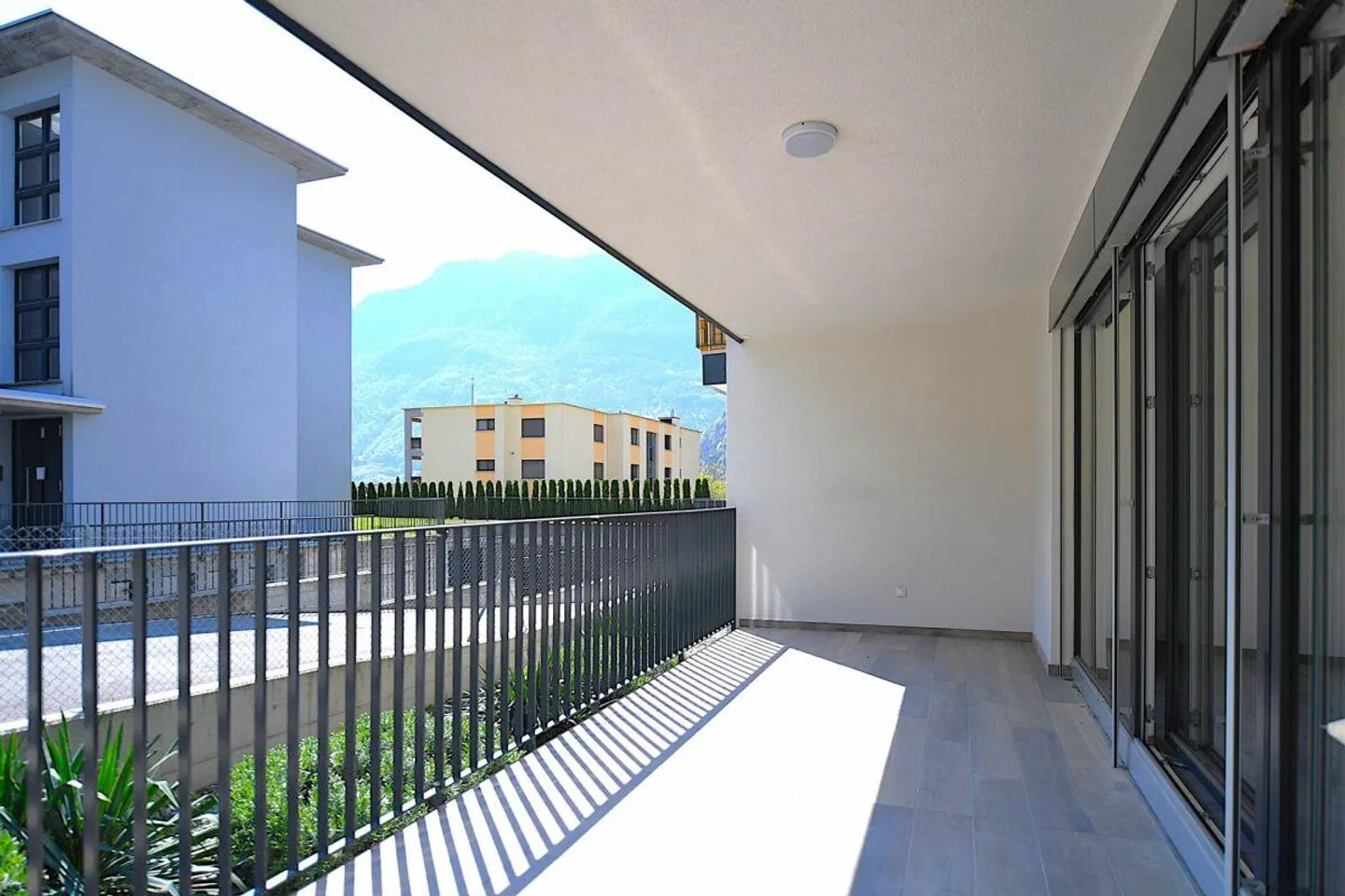 Residenza BiascaLife - Ultimo appartamento di 4.5 stanze con giardino - Foto 8 di 14
