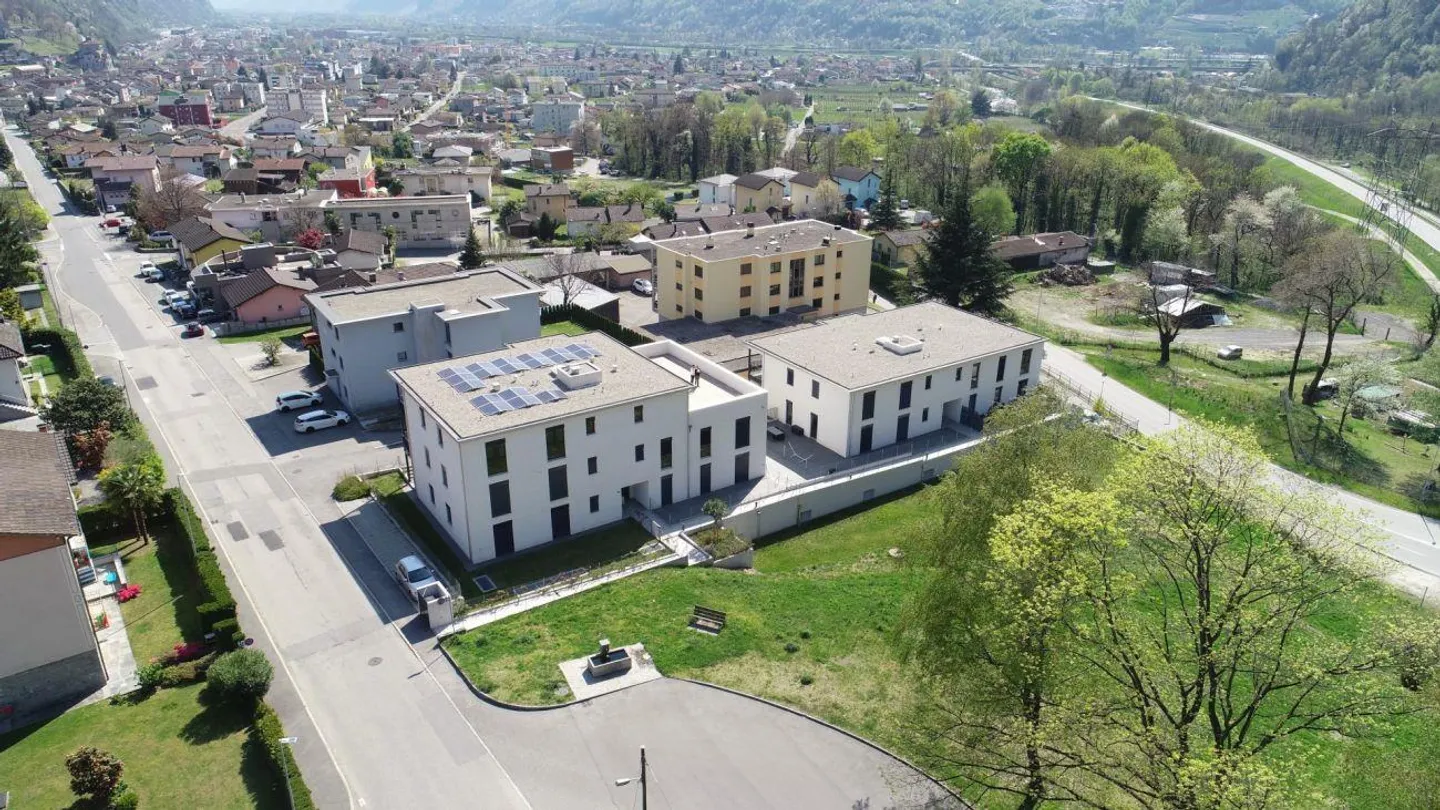 Residenza BiascaLife - Ultimo appartamento di 4.5 stanze con giardino - Foto 12 di 14