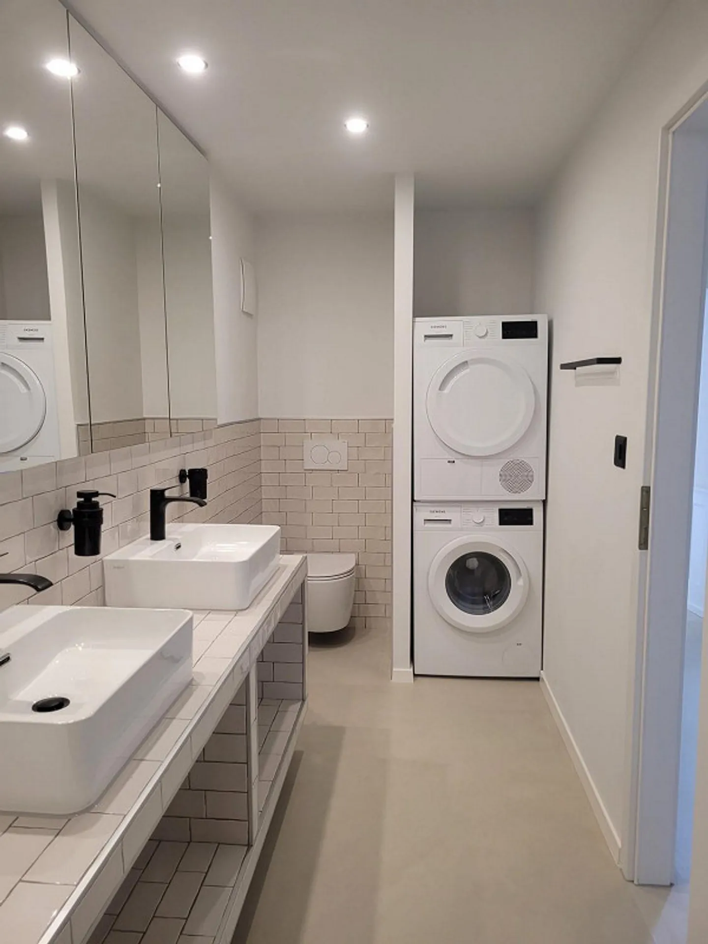 Exclusive Single Apartment in the City Center - Photo 1 of 9