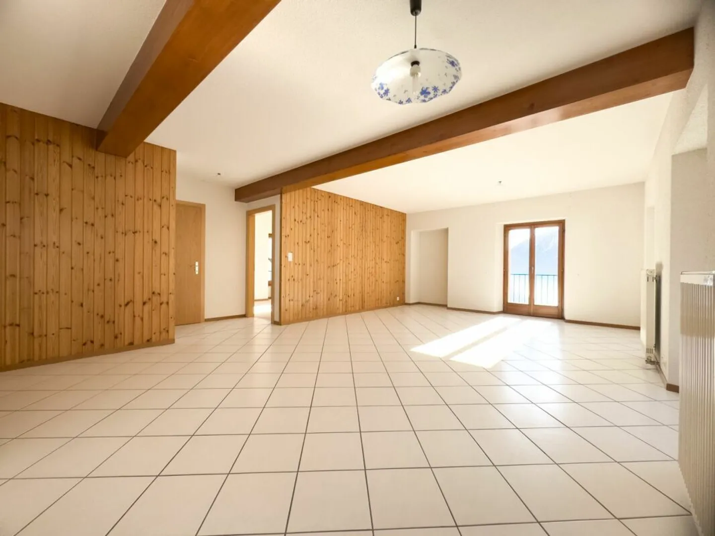 A louer, appartement de 3,5 pièces avec deux balcons. - Photo 4 sur 10