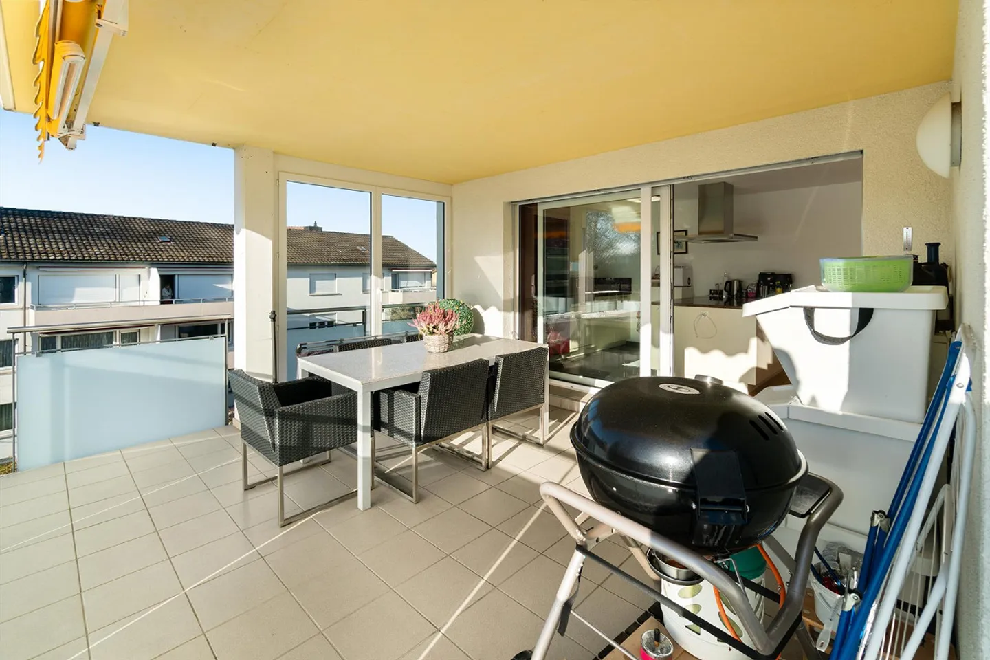 Appartamento attraente con ampio balcone sud-ovest - Foto 12 di 14