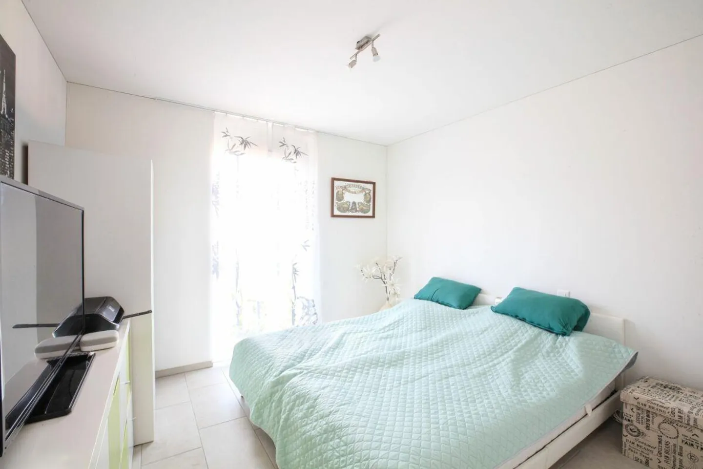 LOSONE - Appartamento moderno all'ultimo piano - Foto 7 di 11