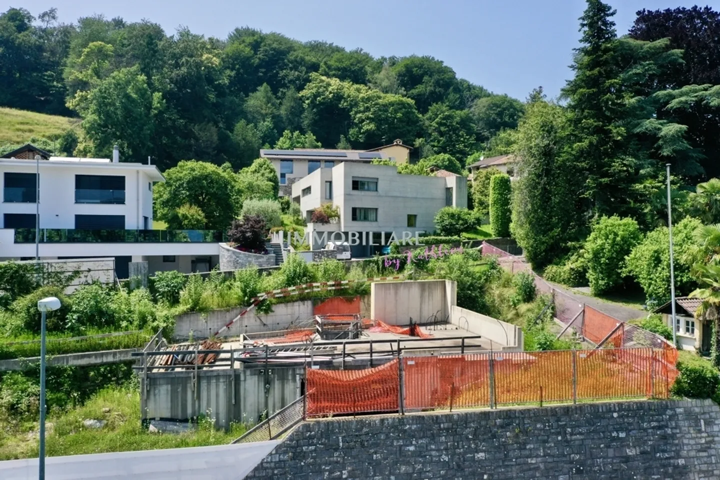 Buildable land for two single-family row houses - Photo 9 of 13